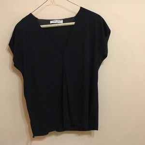 Black v neck top